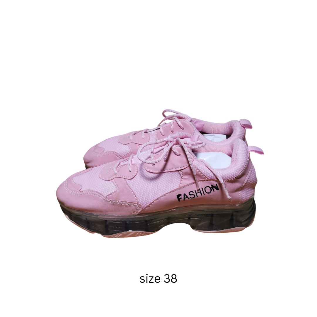 Sepatu 12