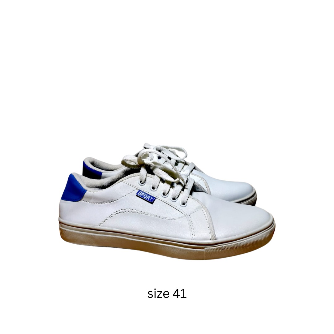 Sepatu 19