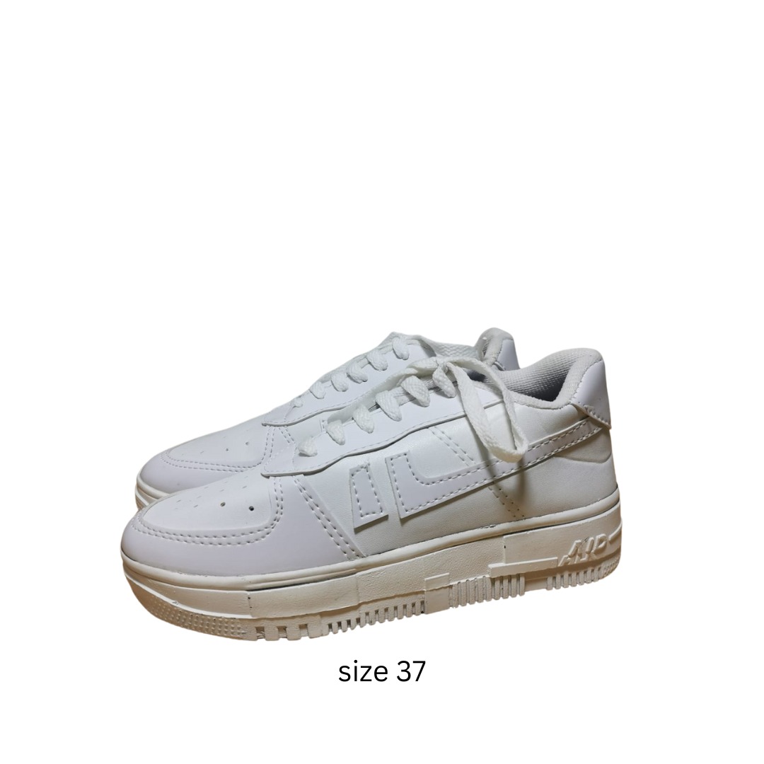 Sepatu 20
