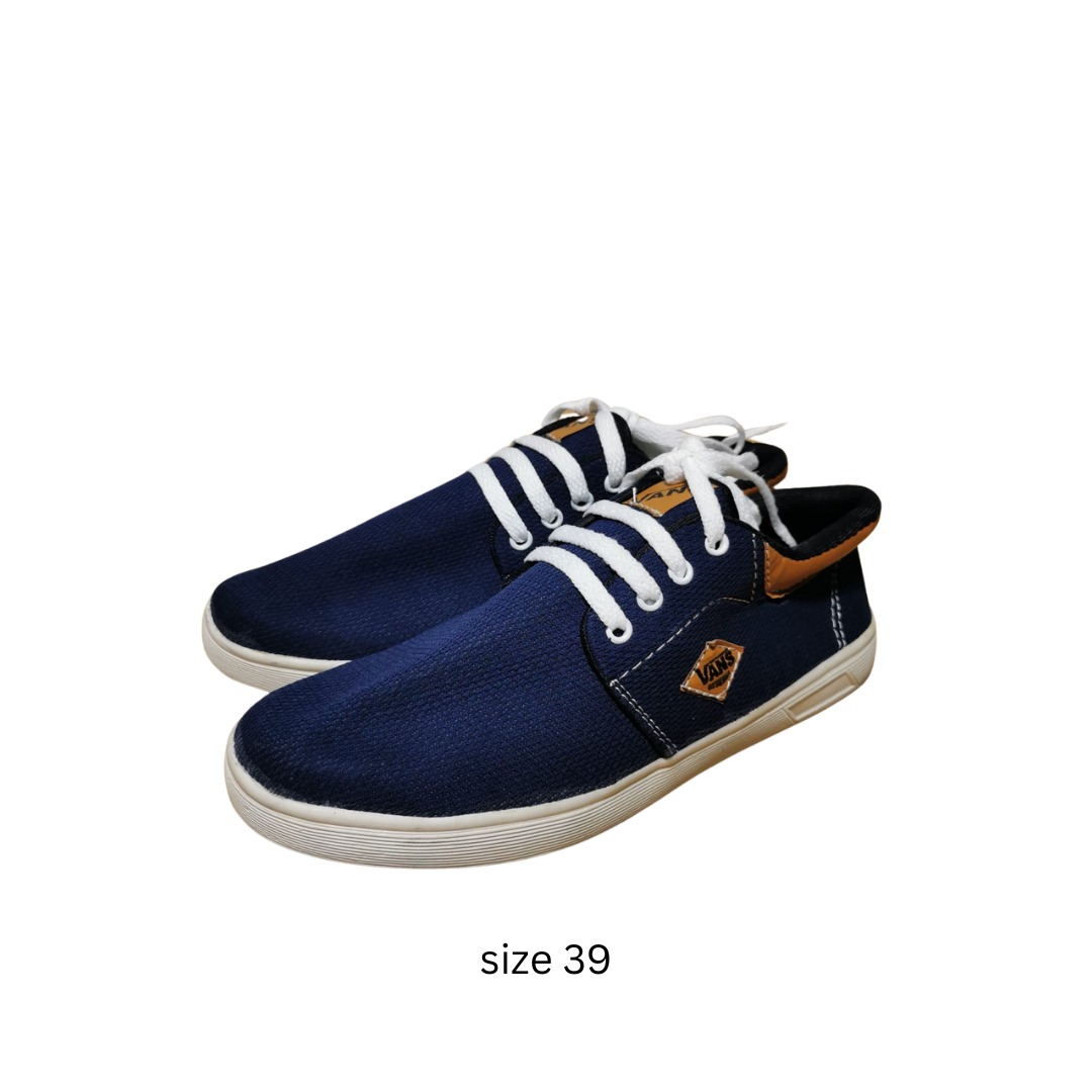 Sepatu 7